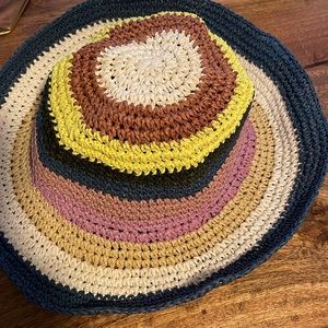 Revolve Hat Attack Remy Bucket Hat in Navy Stripe NWT -‎ $138